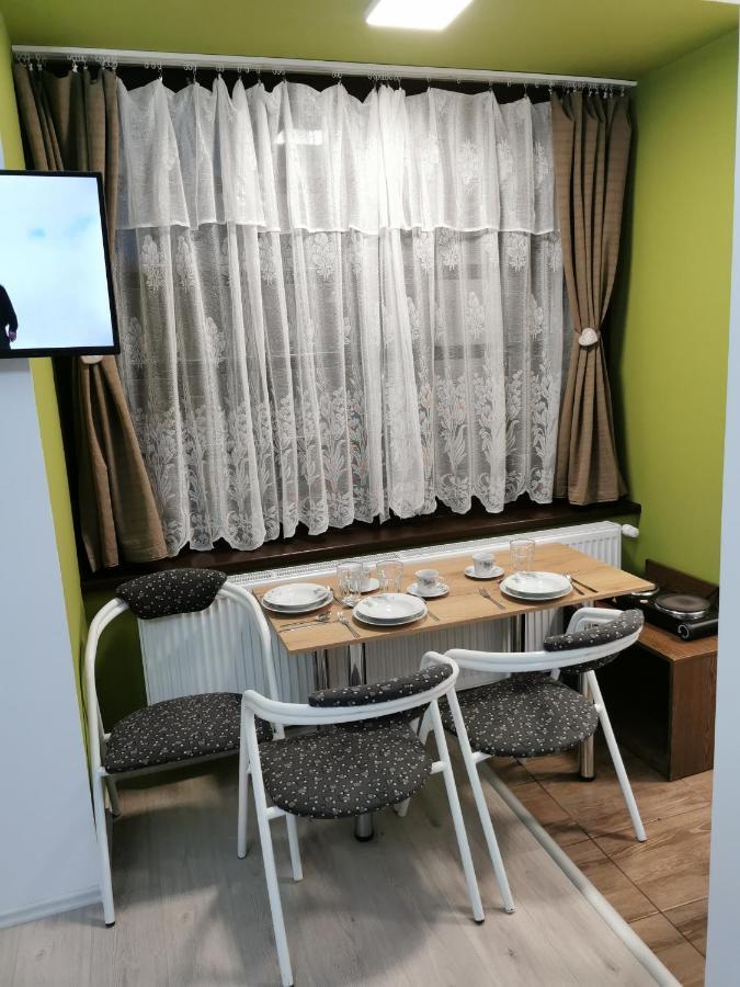 Ambient Deluxe Apartman Дьюла Экстерьер фото